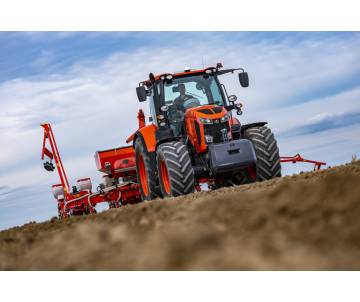 trattore kubota M7 con seminatrice a catania -enna