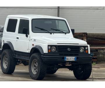 Suzuki Samurai - usato